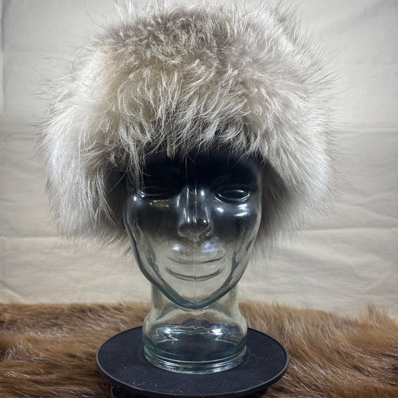 Fur Brimmed Beanie Hat - Picture 2 of 4
